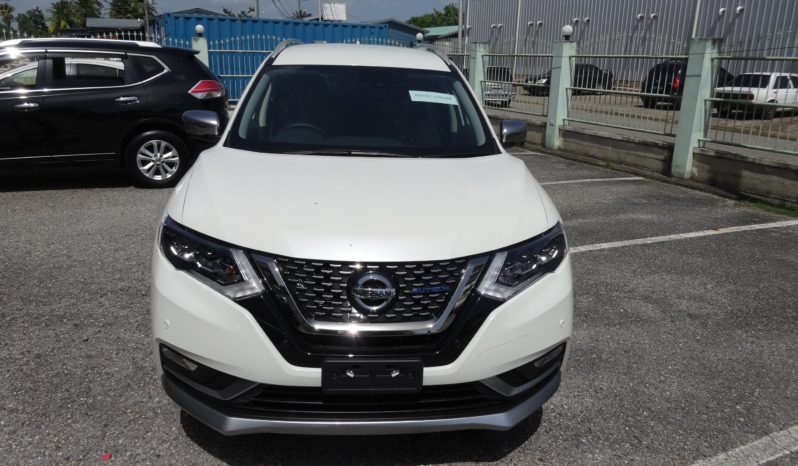 Nissan X-Trail Non-Hybrid 2019 full