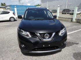 Nissan Xtrail 2016 with sunroof