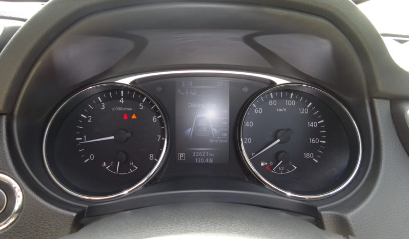 Nissan Xtrail full